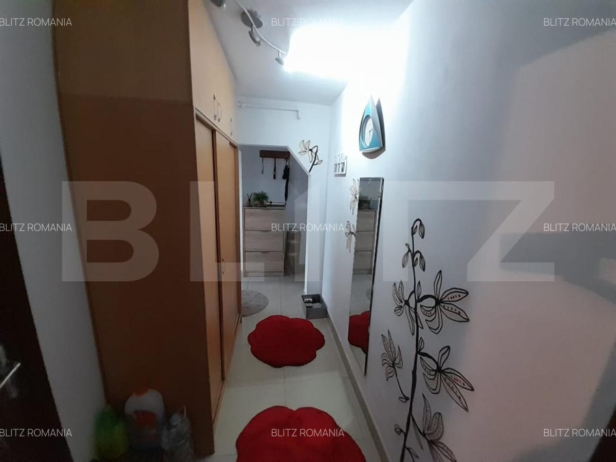 Apartament cu 2 camere, 52 mp, etaj 3, zona Decebal - 12