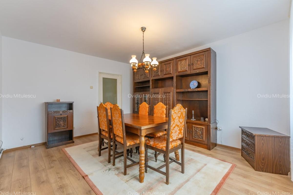 Apartament cu 4 camere decomandat, mobilat în Aurel Vlaicu - 2