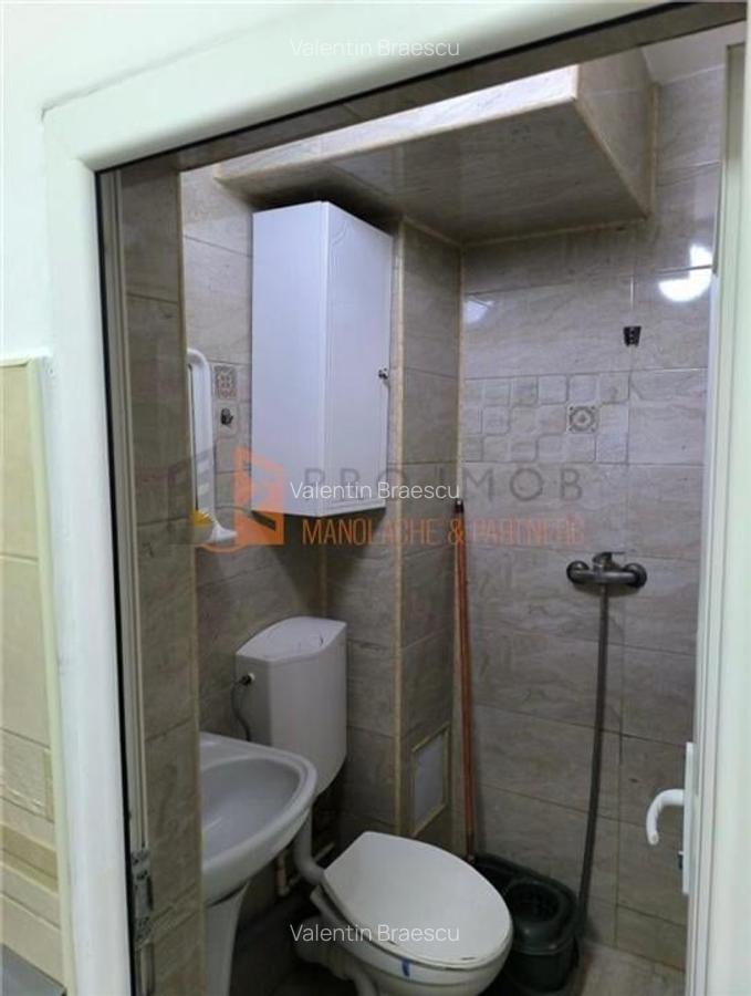 Garsoniera  cf 1  semidecomandata zona Crang - 4