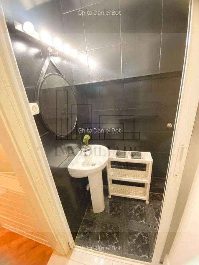 2 Camere Ultracentral Cluj - Ideal Locuit sau Birou - 55 m? - 8 2 Camere Ultracentral Cluj - Ideal Locuit sau Birou - 55 m? - 8