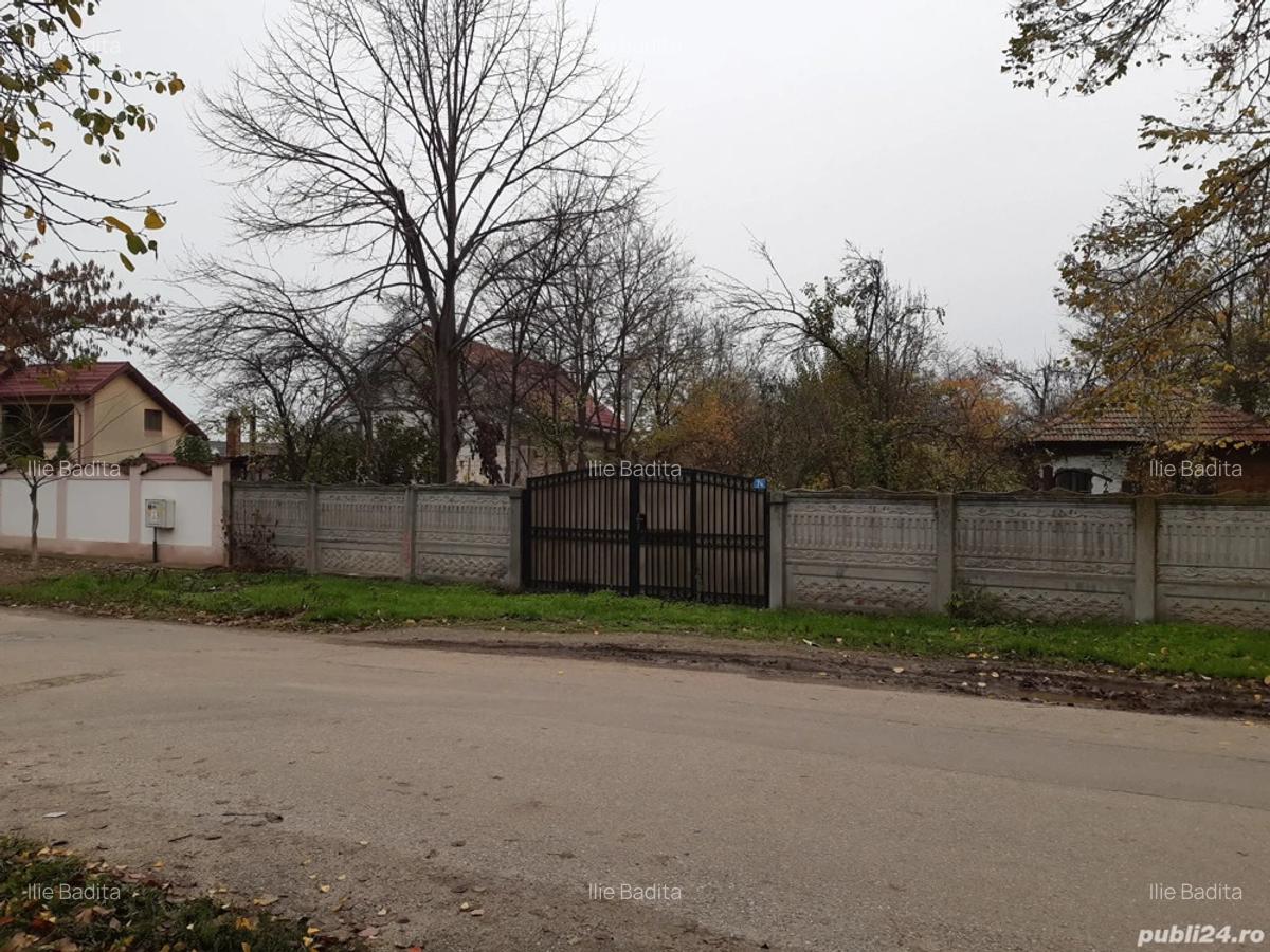 Vand casa si teren=2100mp - 2