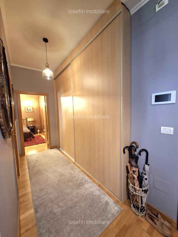 Central, pe malul Begai,  gata de locuit - 13