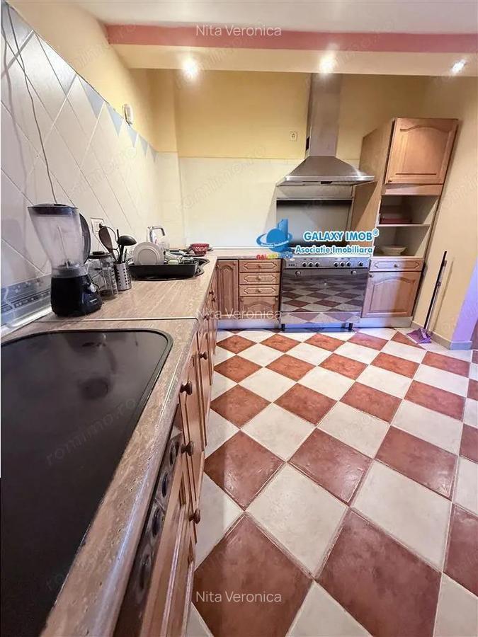 Etaj intreg de inchiriat in vila - Prelungirea Ghencea - 17