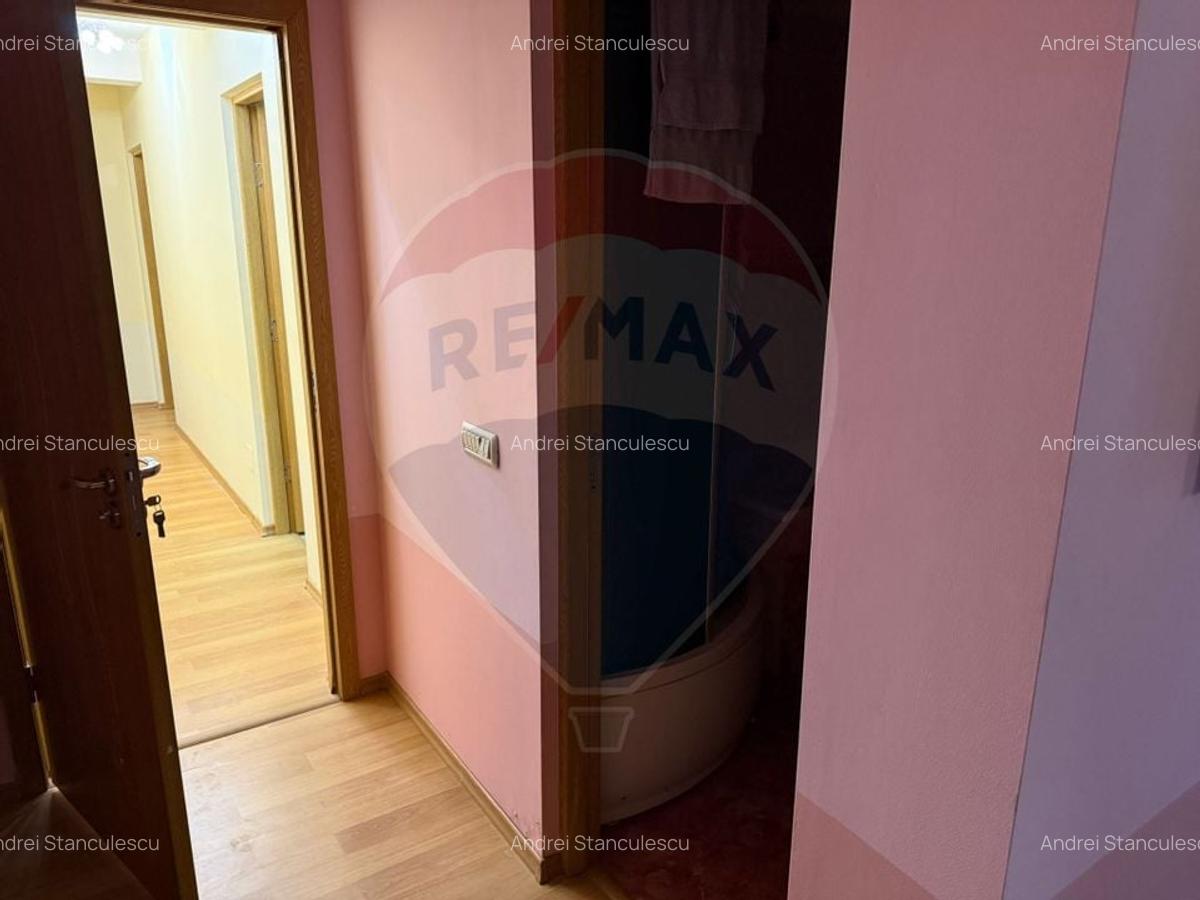VANZARE Apartament cu 3 camere in zona Voluntari - 3