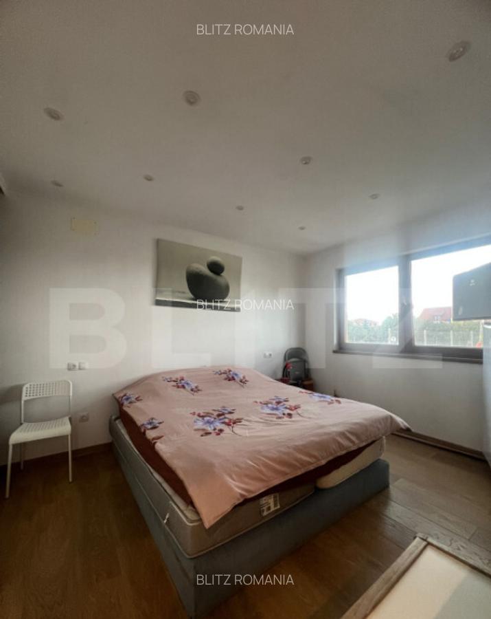 Casa de vanzare cu 5 camere, 217 mp utili, 1396 mp teren, C - 3