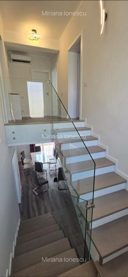 Duplex superb despartit prin garaj - 31