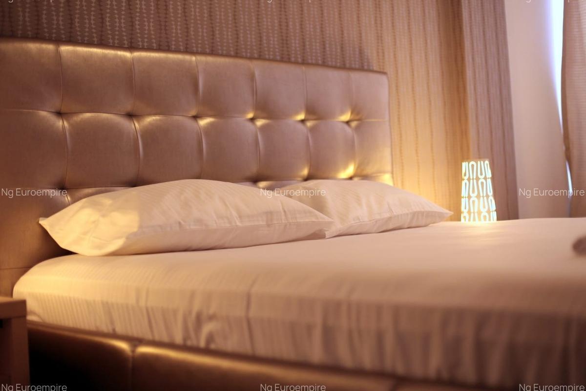 Vila de inchiriat in Mamaia 16 Camere - 4