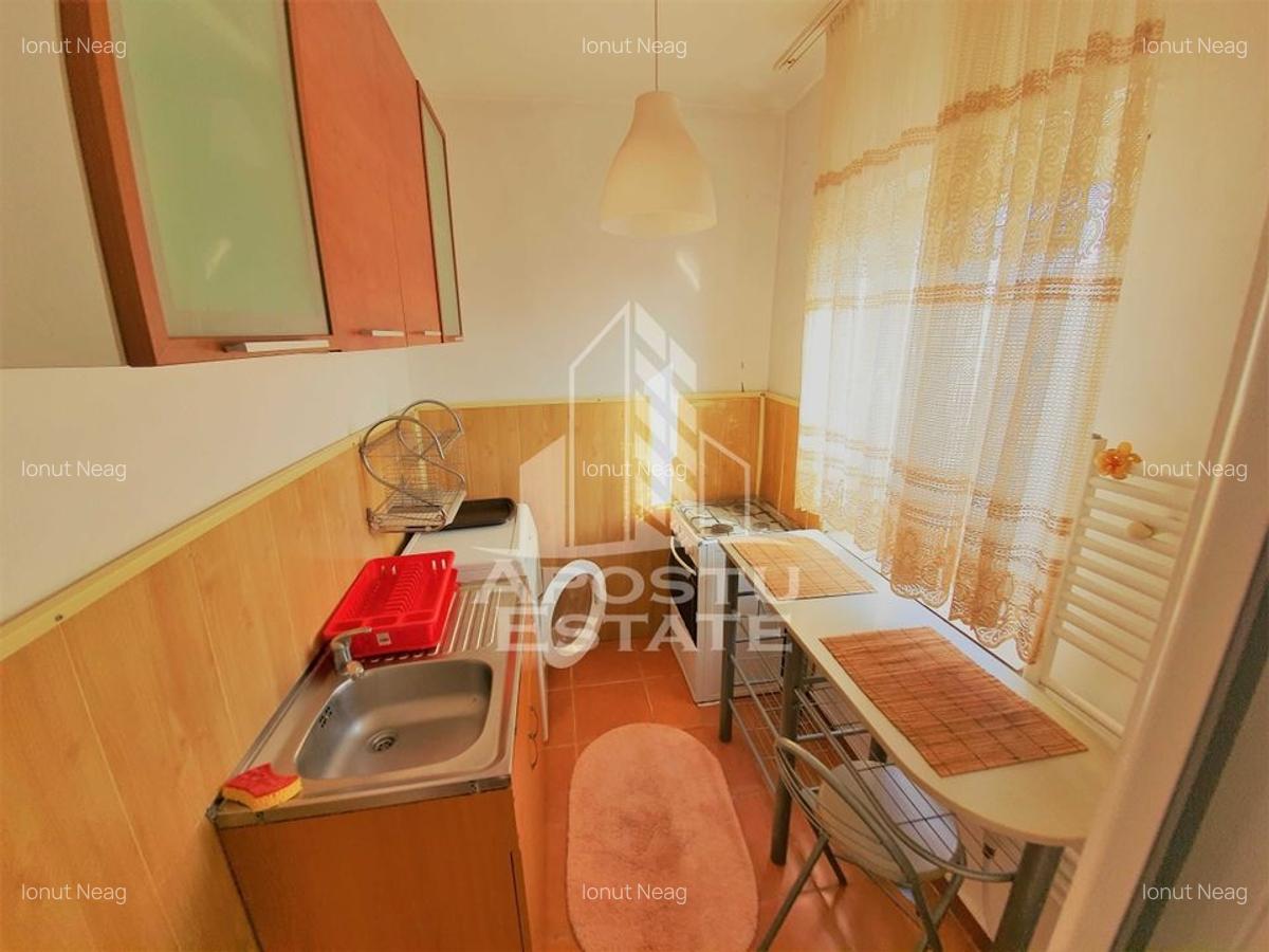 Apartament cu 1 camera, semidecomandat, zona Lipovei - 4