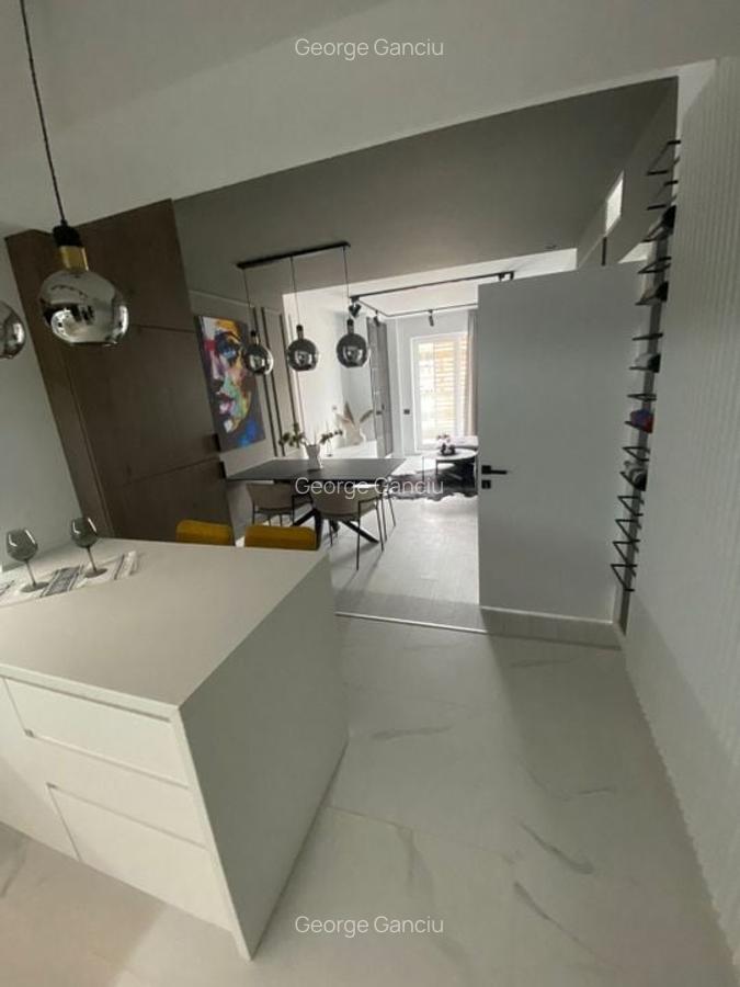 Apartament cu 5 camere decomandat în Theodor Pallady - 9