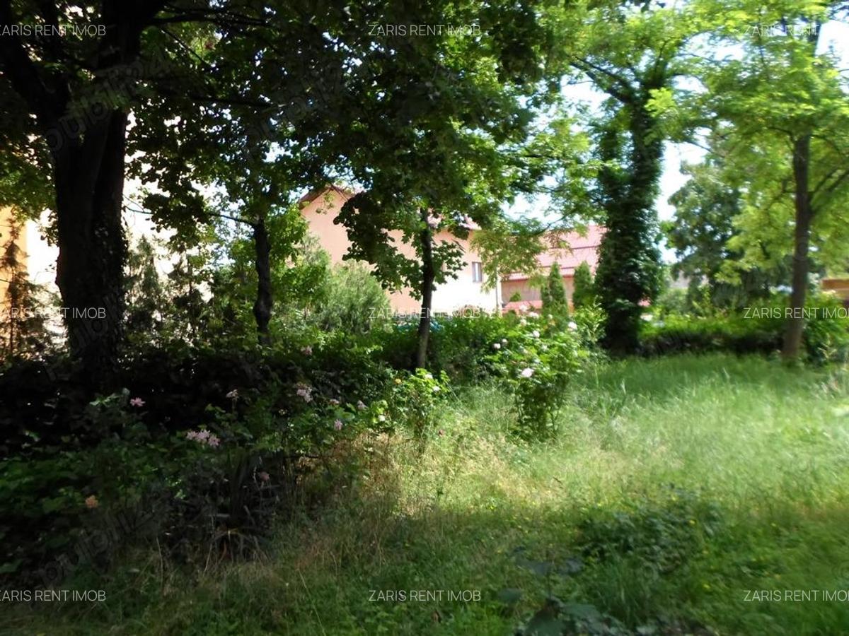 Vanzare apartament 3 camere, decomandat, parter in Ploiesti, zona Cina comision 0 - 5