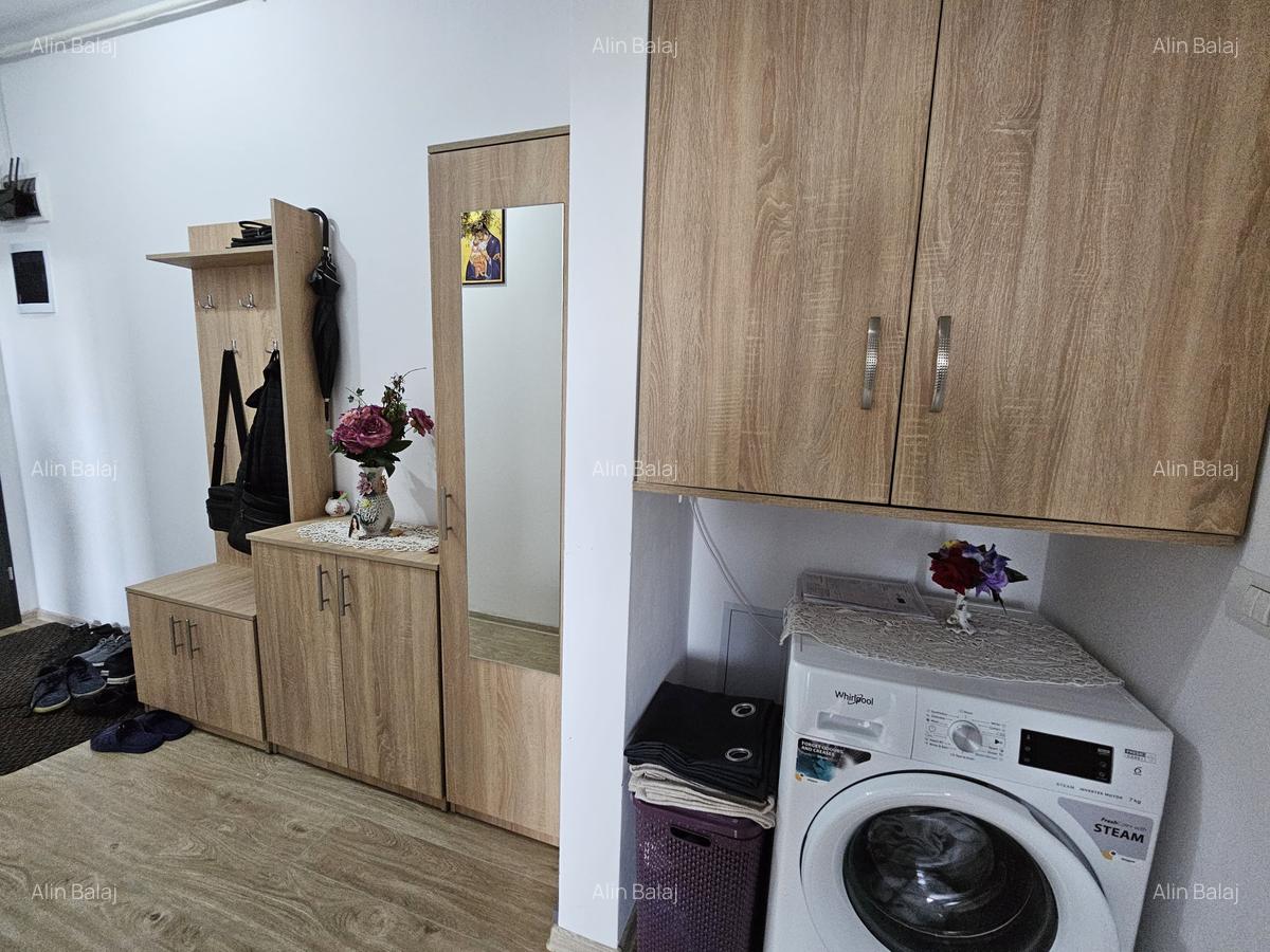 Apartament 2 camere, etajul 2, cu parcare, în Giroc, pe Calea Urseni, comision 0 - 14