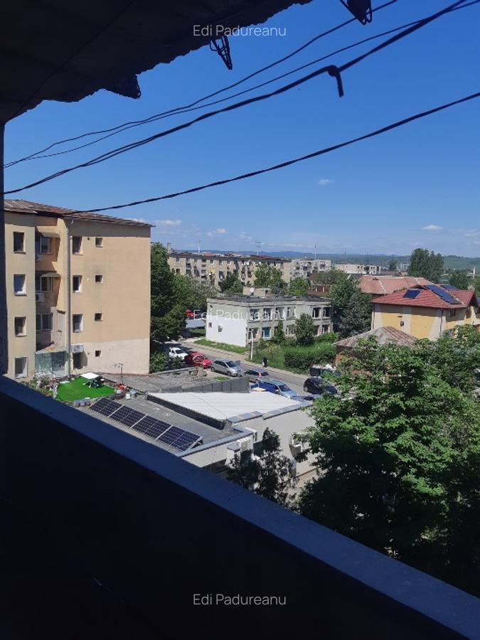 Apartament 2 camere decomandat - 1