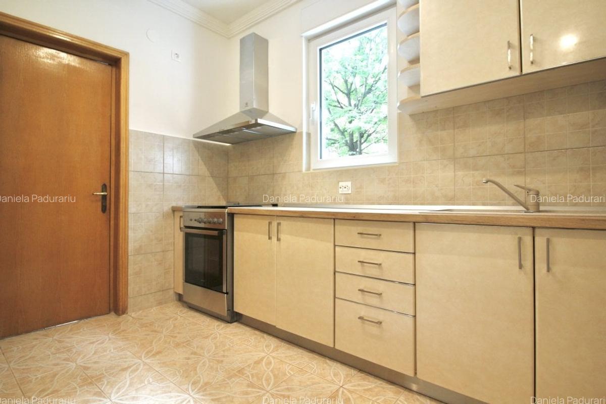 DOROBANTI- STRADA ZAMBACCIAN, APARTAMENT 4 CAMERE IN VILA, 134 MP, 0% COMISION! - 2