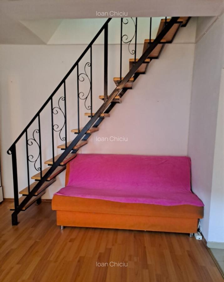 Inchiriere apartament cu trei camere Zona Garii Bra?ov (Faget) - 4