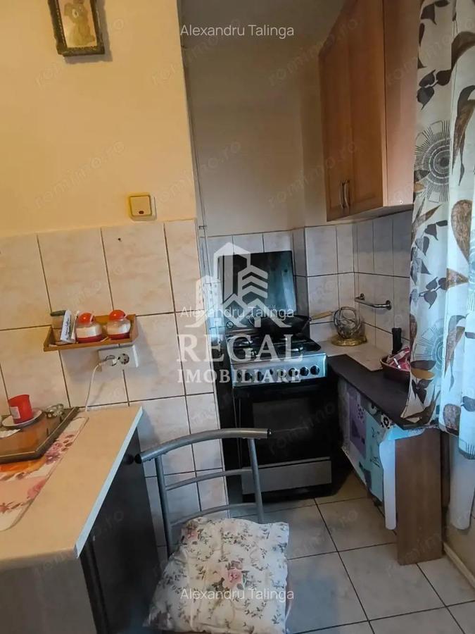 Apartament cu 1 camera de inchiriat Micro 5 - 2