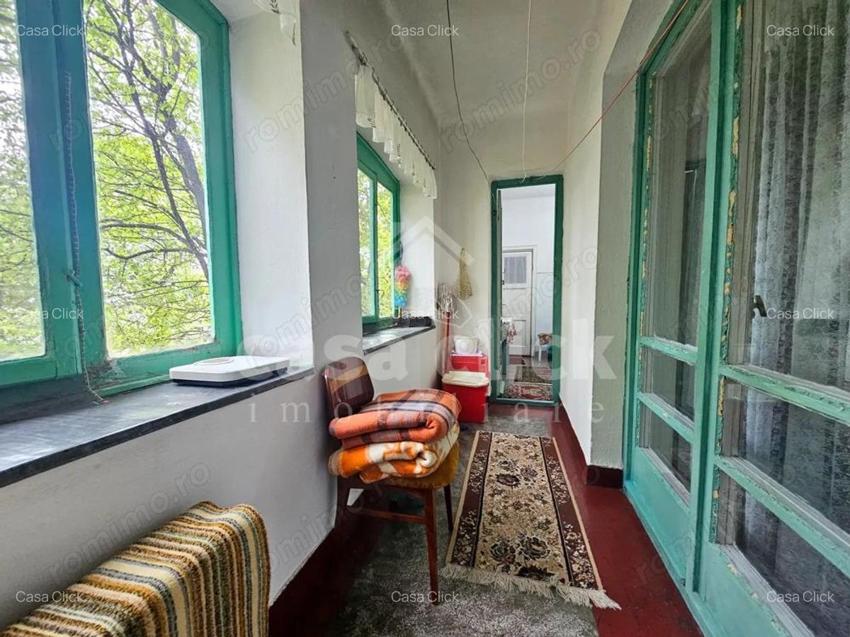 Apartament cu poten?ial ?i lini?te, parter inalt, pe strada Cezar col? cu Traian - 11 Apartament cu poten?ial ?i lini?te, parter inalt, pe strada Cezar col? cu Traian - 11