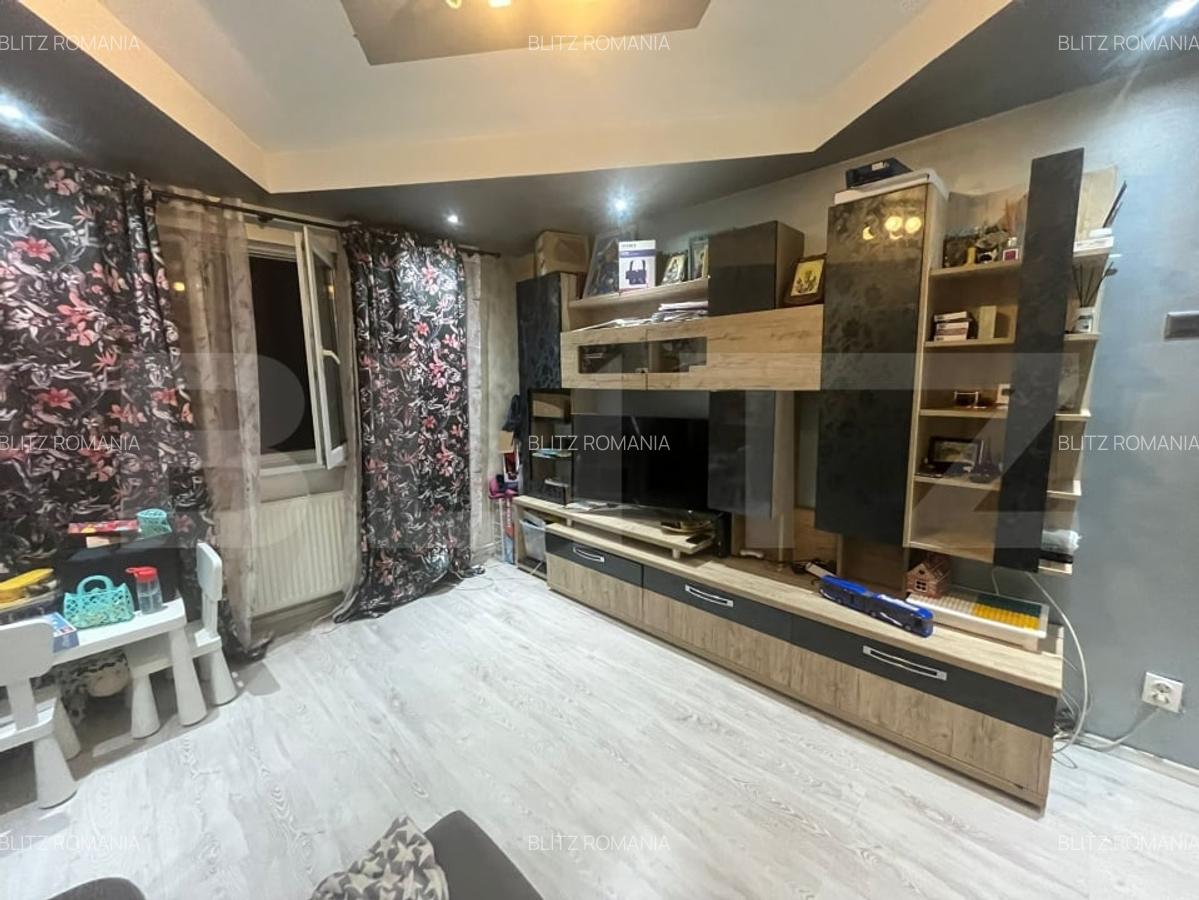 Apartament de vanzare, cu 3 camere, 50,67 mp, zona M11 - 19