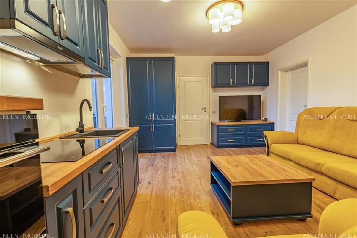 Studio,regim vila,LUX protocol,doua terase,pod propriu,Tractorul,Brasov:Film& Li - 16