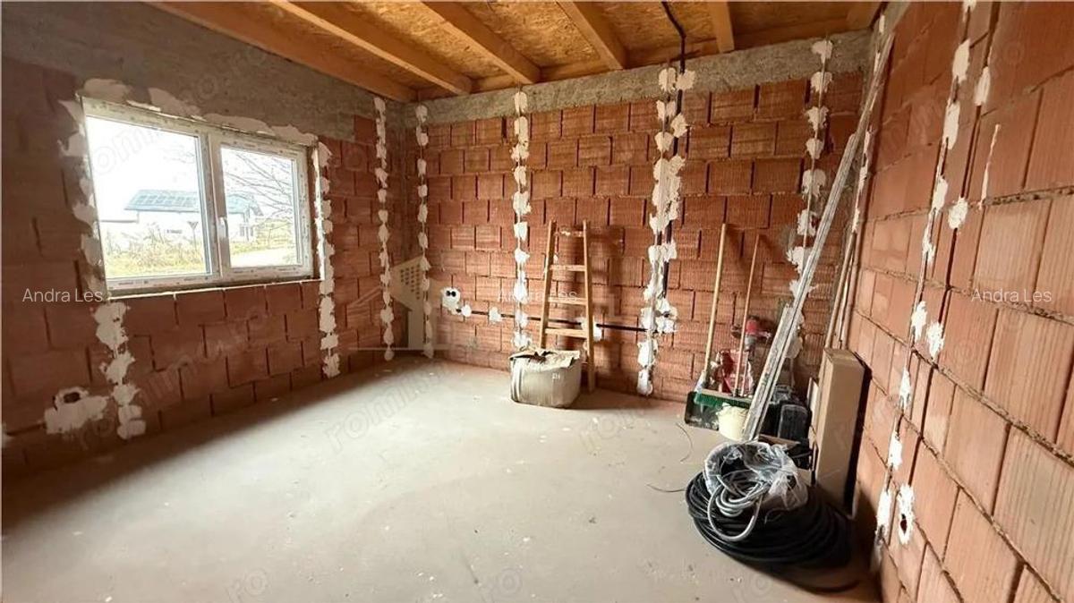 Casa de vanzare in Mocira - 7