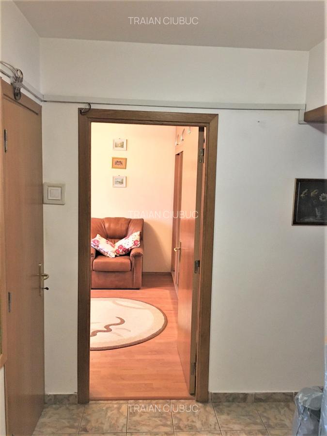 Vanzare Apartament 3 Camere Titan 1 Decembrie - 18