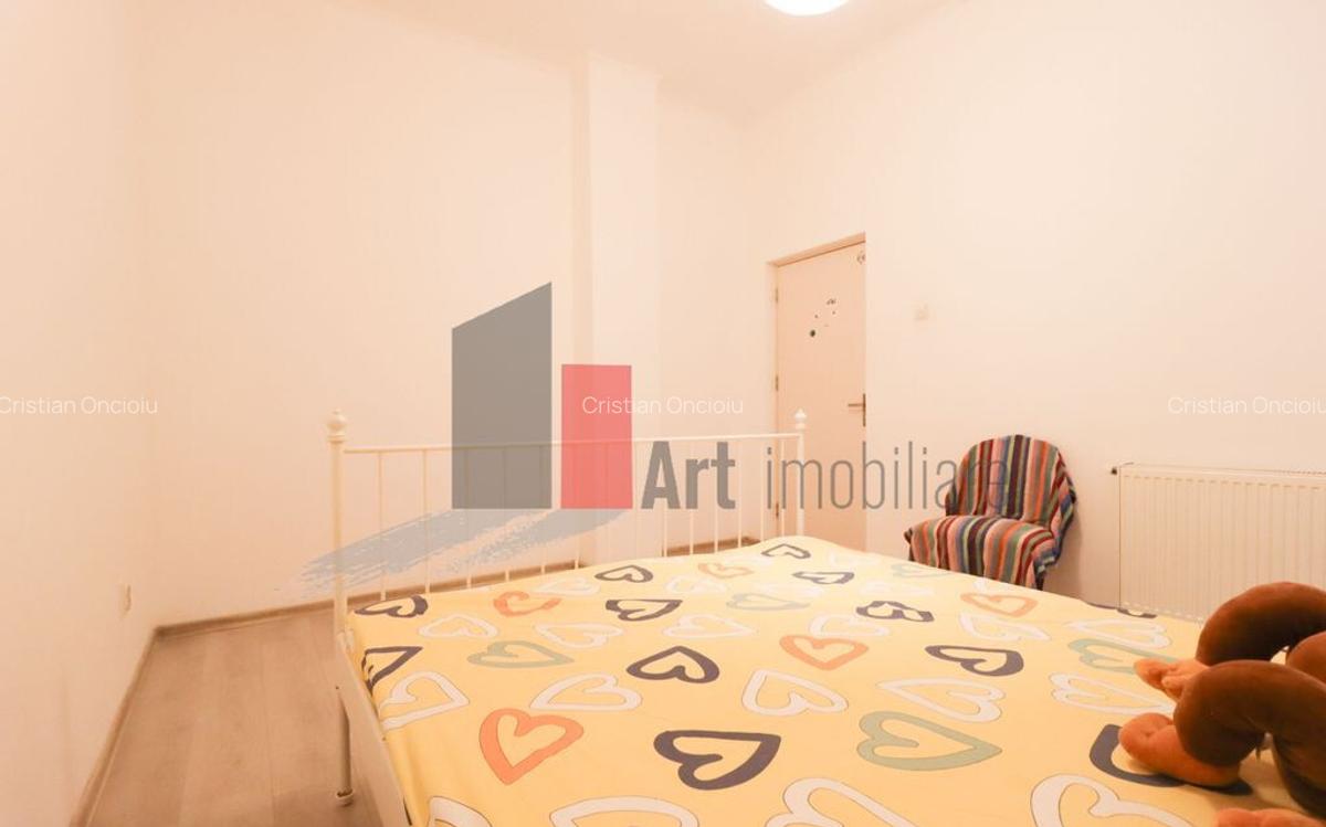 Apartamentul REHEGUA , stradal, bloc REABILITAT - 9