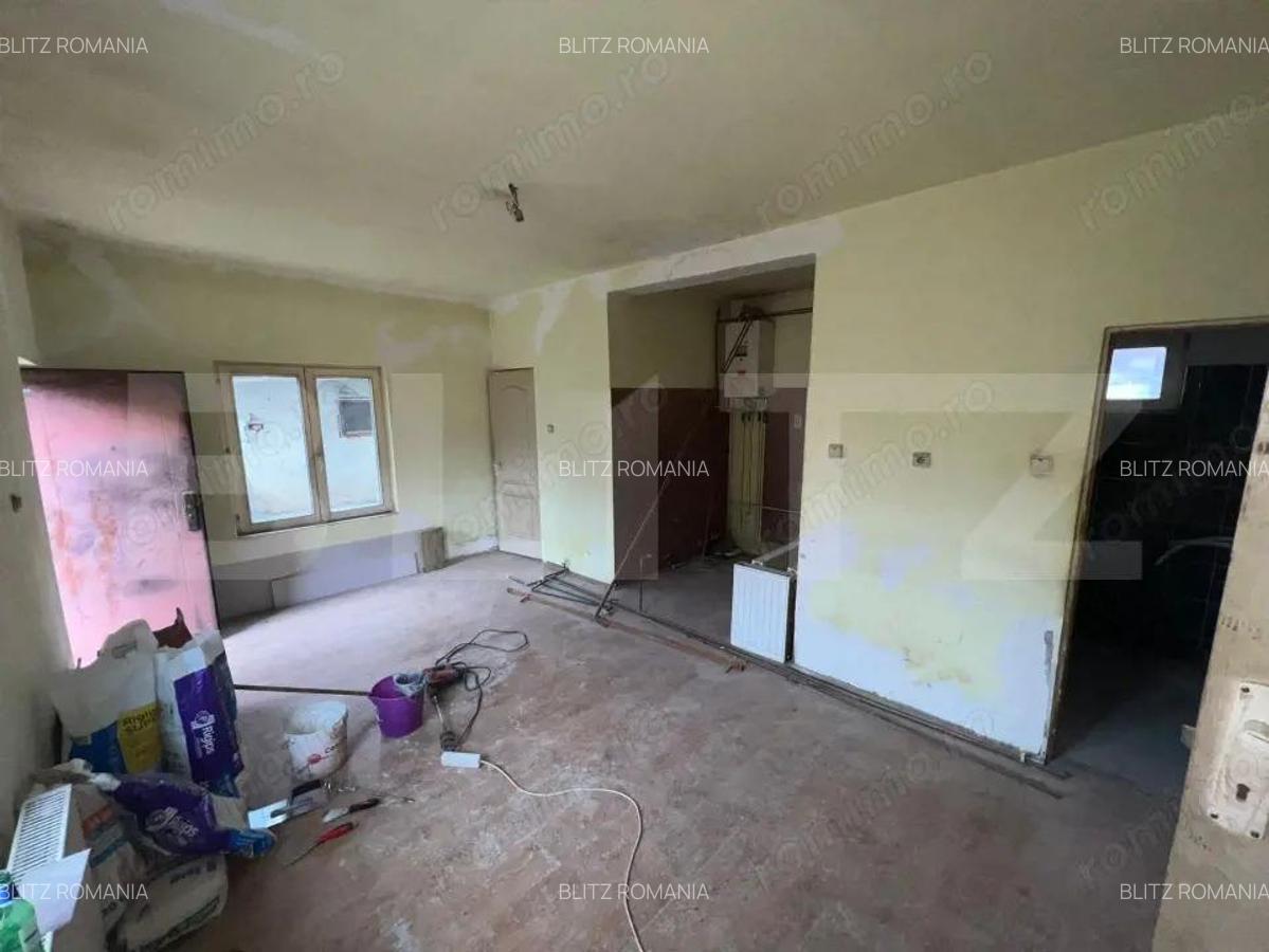 Casa cu teren 645 mp in Santana de Mure? 107 mp utili - 2