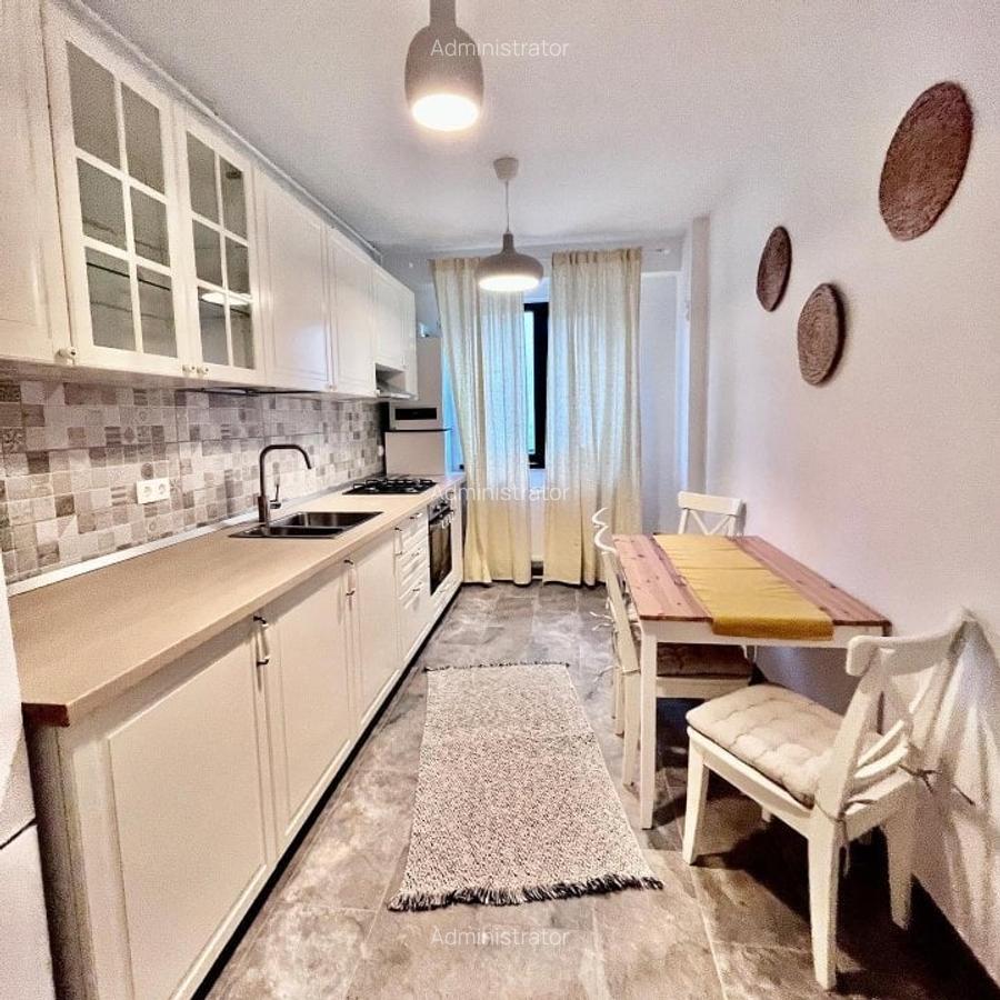 Apartament cu 2 camere decomandat în Sisești - 5