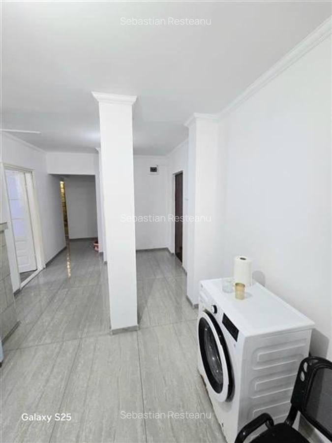 Apartament 2 Camere, Decomandat, Navodari - 2