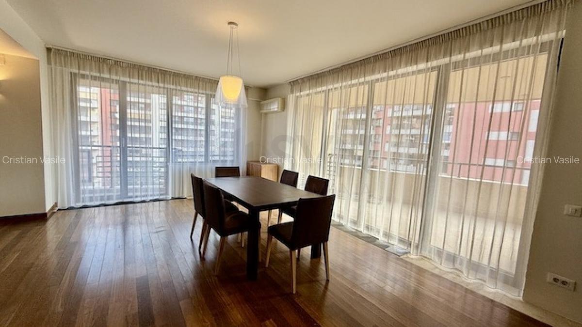 Apartament cu 4 camere semidecomandat în Ștefan cel Mare - 3