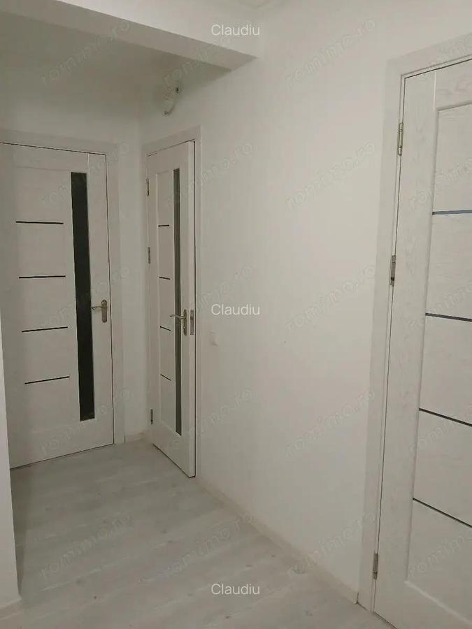 Ofer spre vanzare apartament cu 2 camere in zona Virtutii - 6