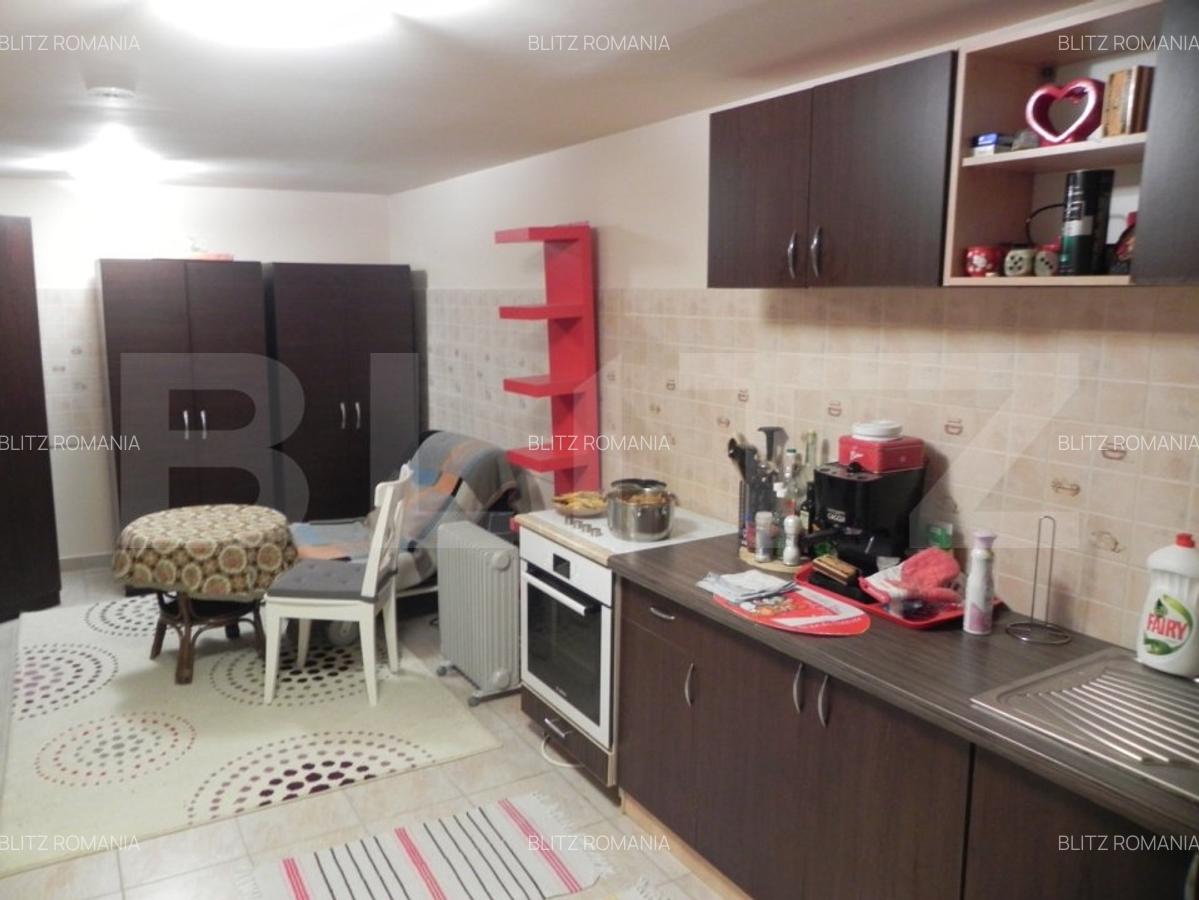 Casa de vanzare, cu 4 camere, 170mp, zona Garbau (Cornesti) - 9