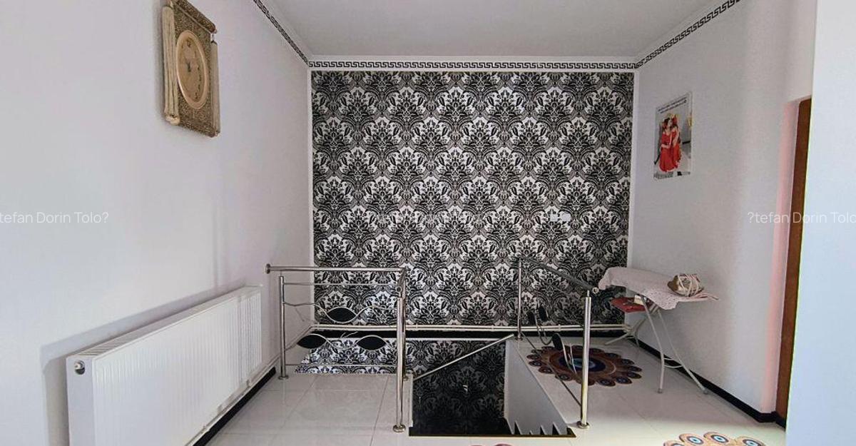 Medgidia | Casa cu 5 camere spa?ioasa - 17