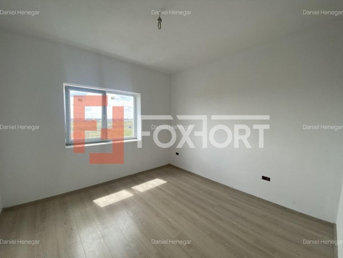 Apartament cu 2 camere decomandat în Moșnița Nouă - 13