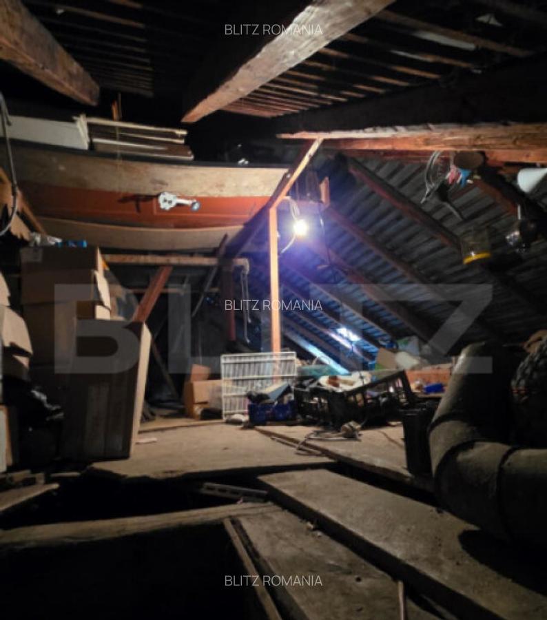 Casa, zona ultracentrala ideala pentru locuinta sau acti - 2