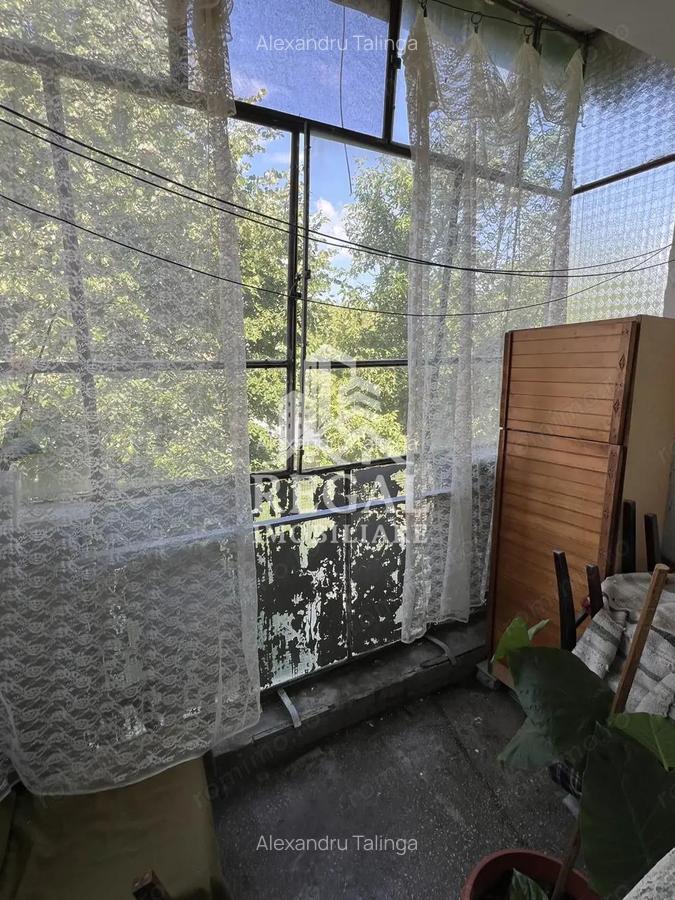Apartament 1 camera, central balcon, parcare, 45 mp et 2/2 - 7