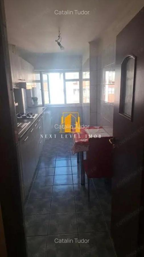 Apartament 3 camere decomandat Gavana - 9