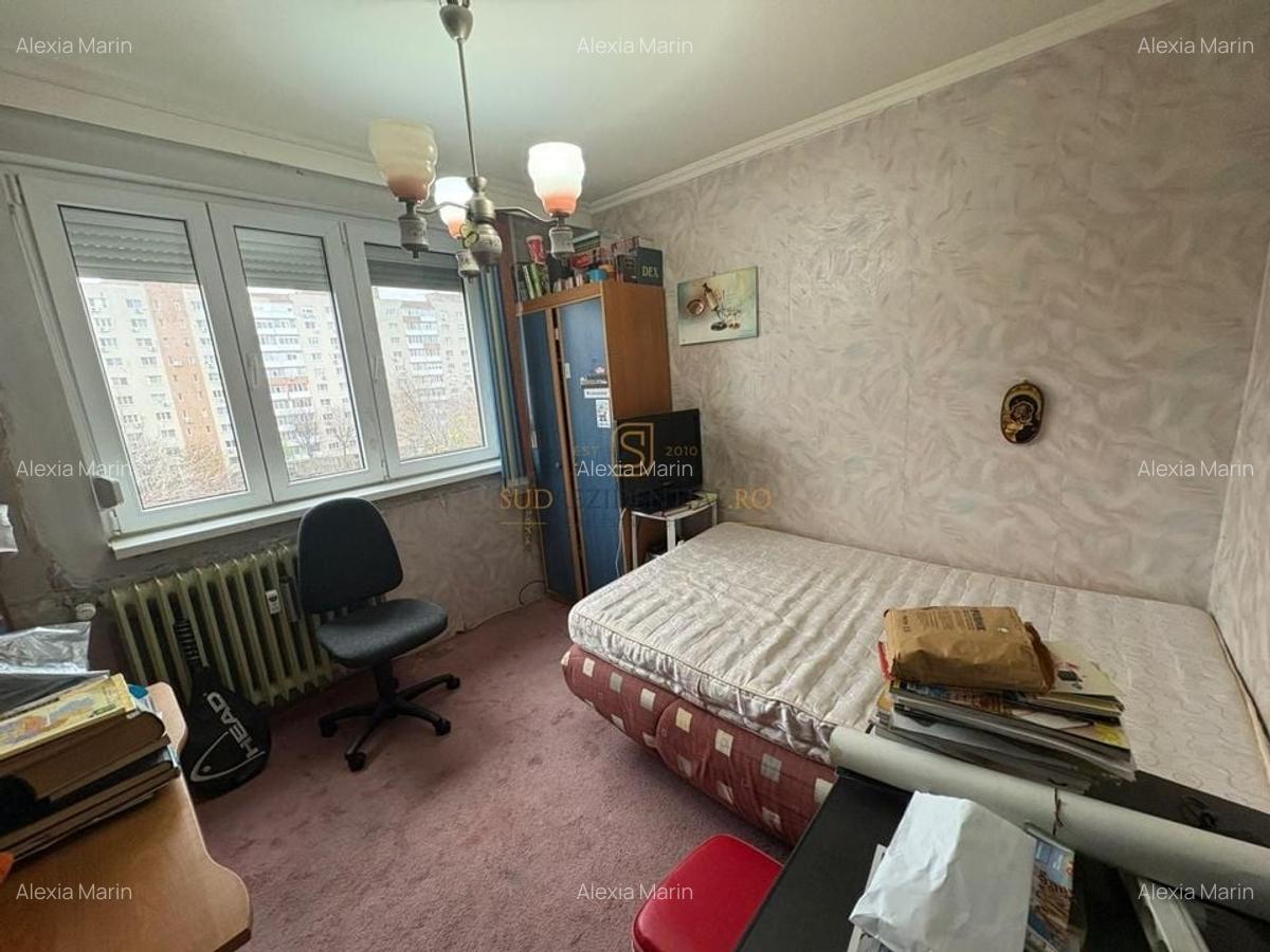 Apartament 3 camere decomandat, loc de parcare,Brancoveanu, Comision 0 - 5