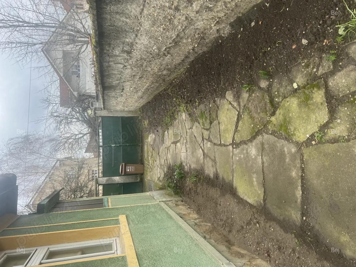 Vand casa cu teren GRADISTE-ARAD, str. Randunicii, nr 32, lzona excelenta, - 5 Vand casa cu teren GRADISTE-ARAD, str. Randunicii, nr 32, lzona excelenta, - 5