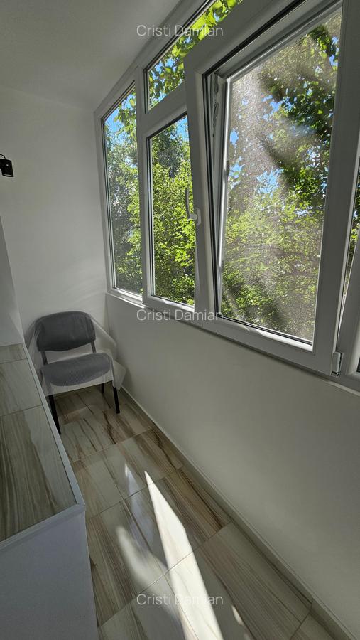 Apartament renovat total, mobilat nou, prima inchiriere, langa metrou, la cheie. - 3