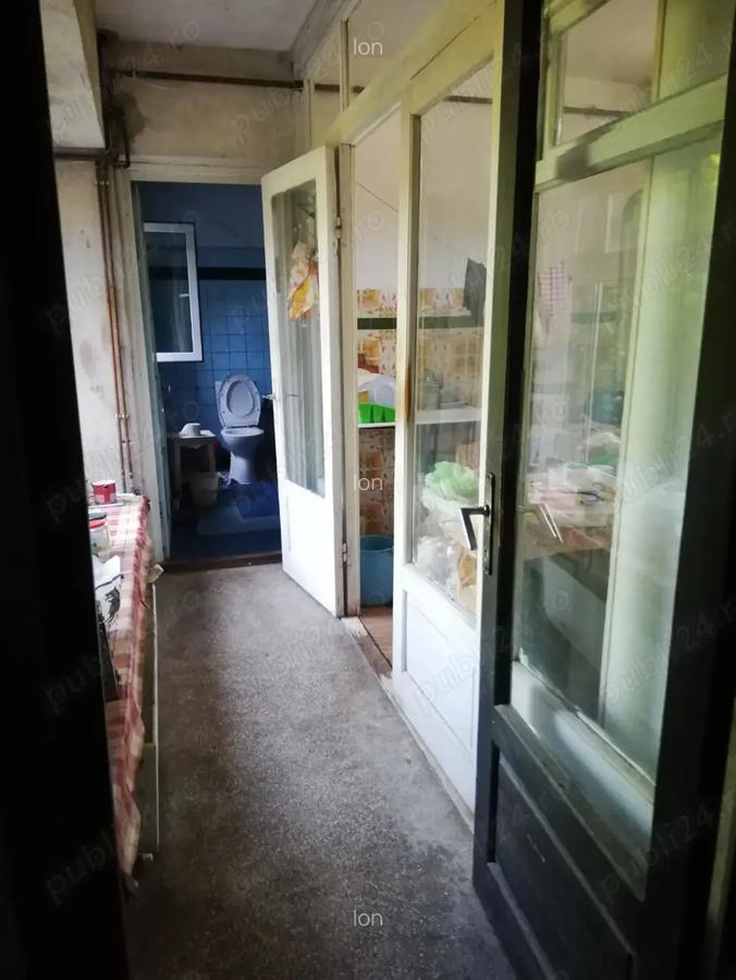 Vand 2 corpuri de casa - 9