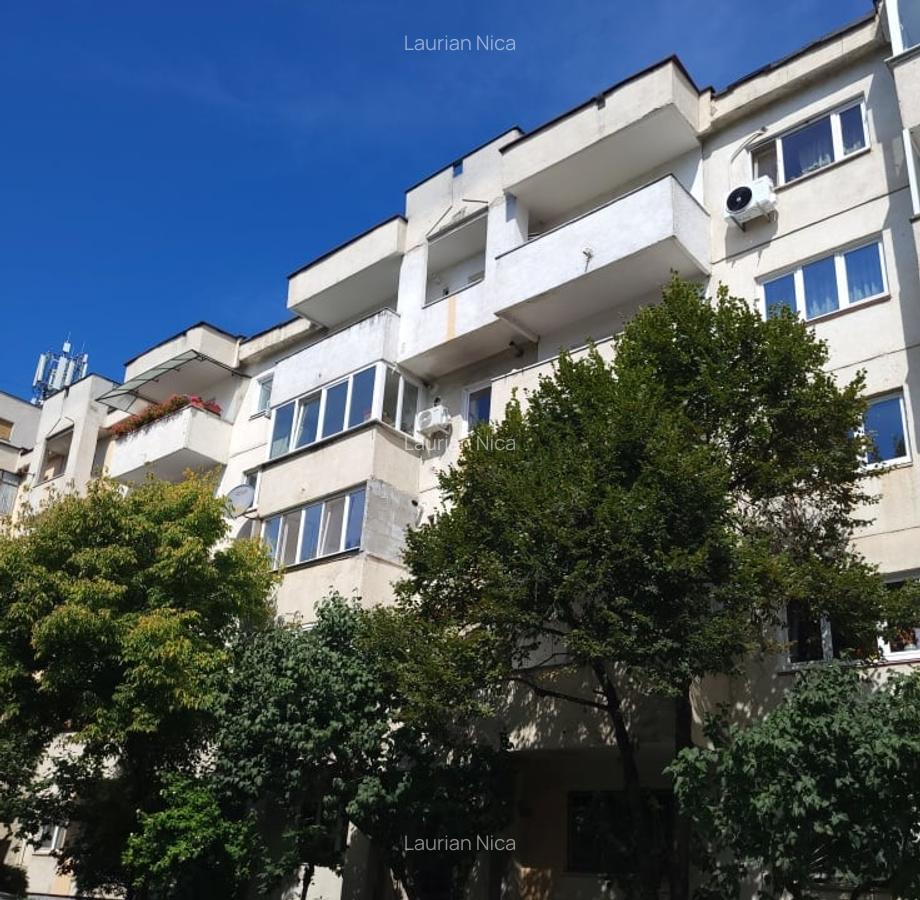 Apartament 3 camere, 2 bai, 2 balcoane, B-dul Titulescu - 10