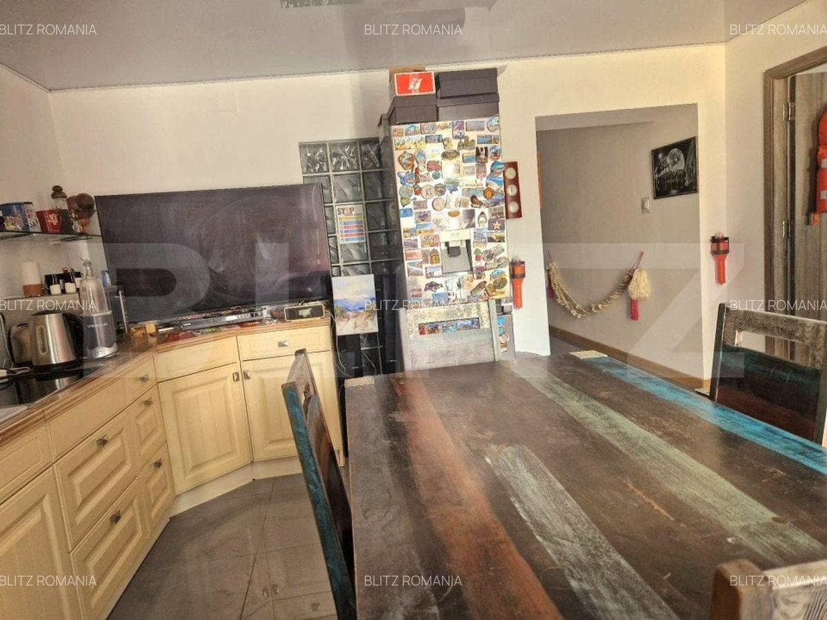 Apartament spatios, situat in zona centrala - 87,95 mp utili - 6