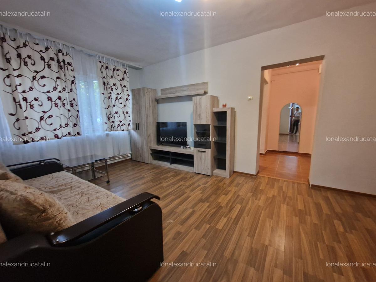 Dacia-2 camere, termen lung, centrala gaze, disponibil imediat, etaj parter - 3