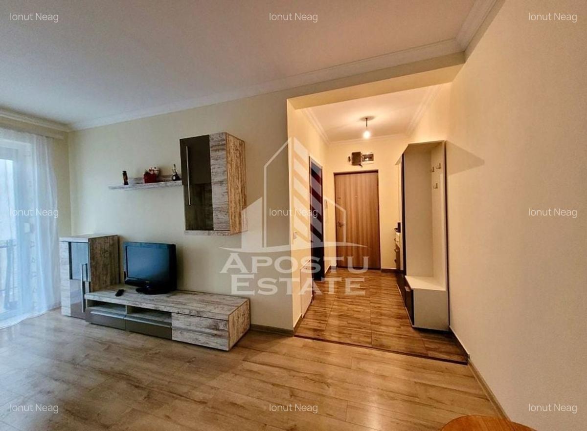 Apartament cu 2 camere, decomandat, zona Giroc - 2