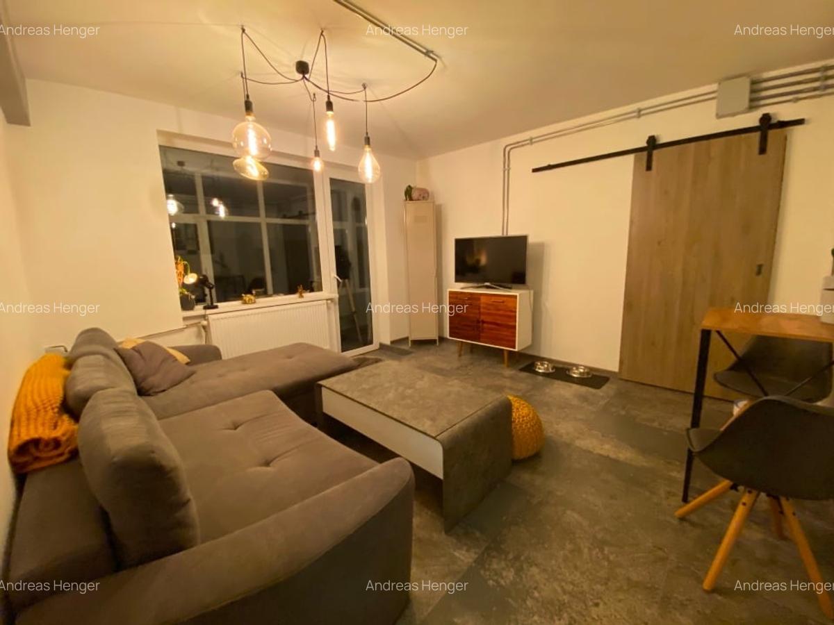 Studio Apartment ultracentral 75mp de închiriat - 13