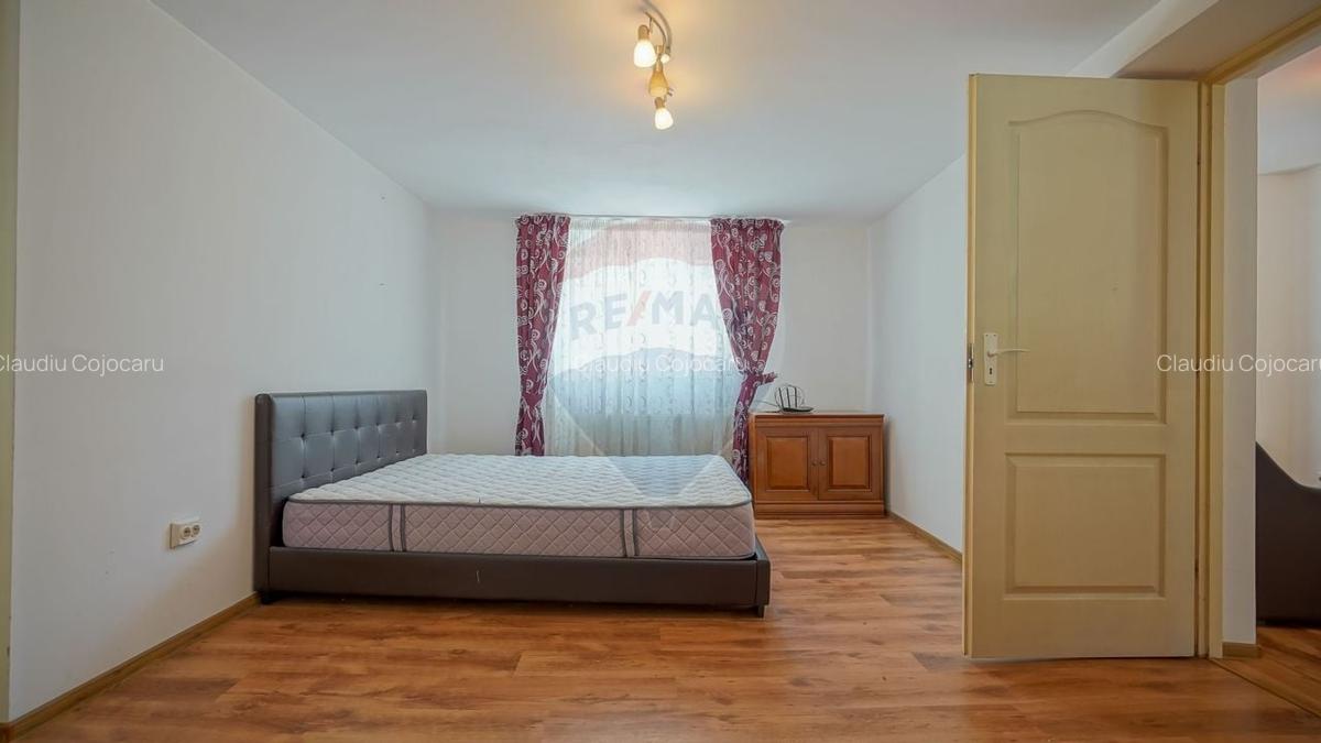 Casa individuala de vanzare in Scheii Brasovului! - 14