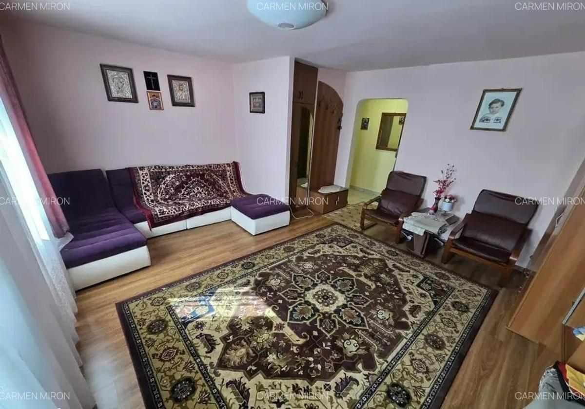 Apartament modern 3 camere decomandat zona Big - 3