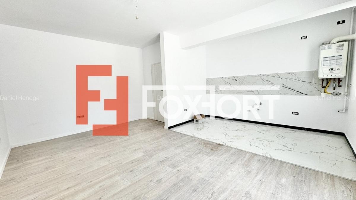 Apartament cu 3 camere semidecomandat în Giroc - 1