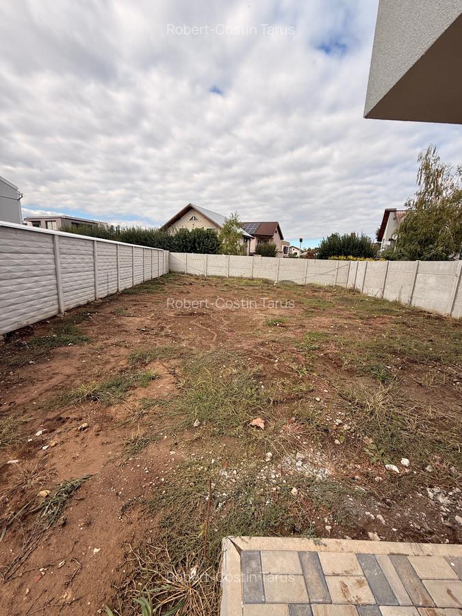 Casa 4 camere / 3 bai / FINALIZATA / 400 mp teren Complex Crown Village - 16