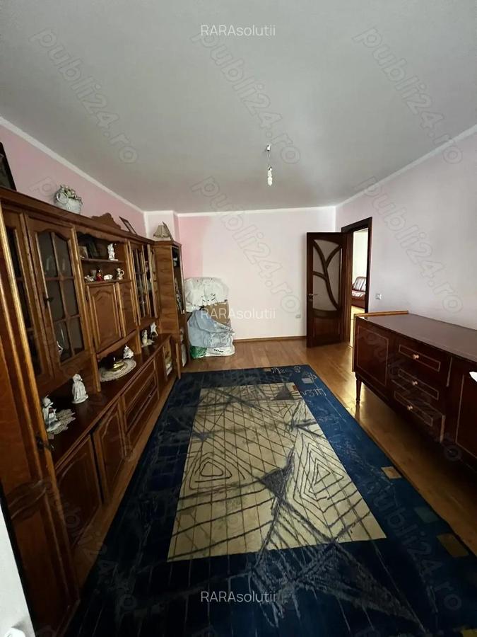 3 camere, 76 mp, doua balcoane, zona Favorit - 3